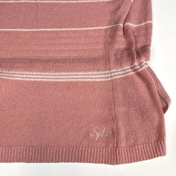 SPLIT 🌊 beach style sweater, Medium - Picture 9 of 11